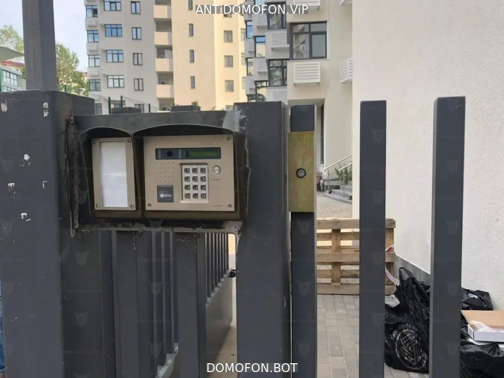 Код для открытия подъезда Чита